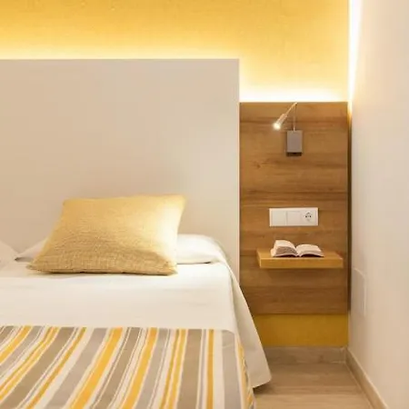 Hotel apartamentowy Casablanca Apartments, Santa Ponsa